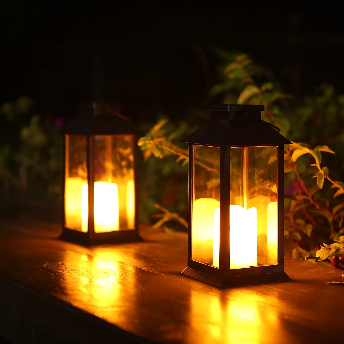 Neoglint Solar Lantern Lights with LEDs Flameless Candle Outdoor Garden Hanging Lanterns Decorative for Table Backyard Party